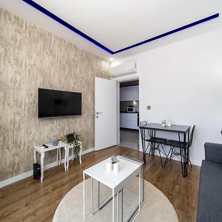 Apartment Missafir Charming Flat With Stylish Interior Close To Beach In Muratpasa, Antalya *