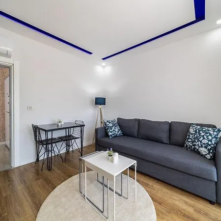 דירה Missafir Charming Flat With Stylish Interior Close To Beach In Muratpasa, Antalya